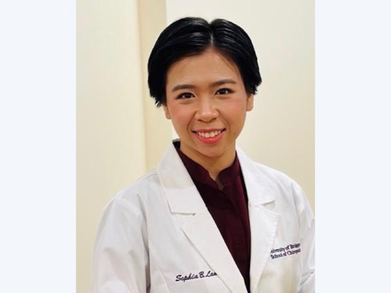 Portrait of Dr. Sophia Lam, D.C., who consults with patients in English, Mandarin, and Cantonese at her Bayside, Queens clinic